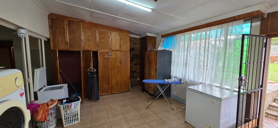 5 Bedroom Property for Sale in Elandia North West